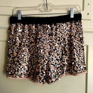 DVF Suki all over metallic sequin shorts size 2